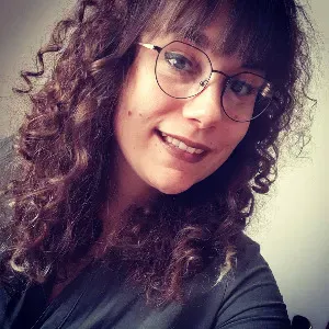 Sortie d'école et aide aux devoirs.