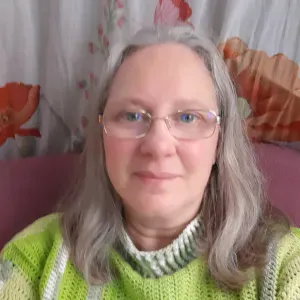 gardienne d'enfant à domicile 