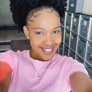 Empregada doméstica responsável 