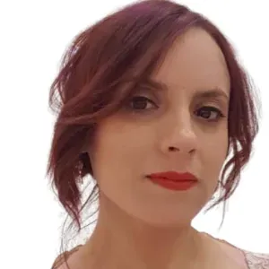 Nounou à domicile expérimentée à Paris