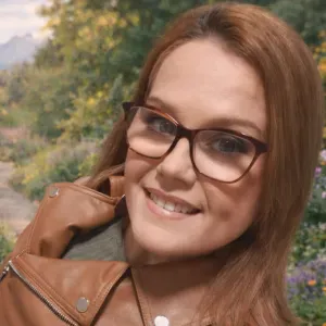 Babysitting/ limpezas/ engomadoria ao dispor Canidelo 