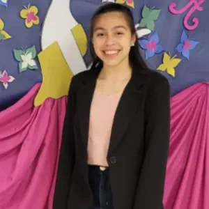 Une jeune fille hispanophone à Paris