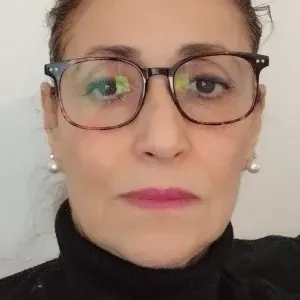 Ancienne assistante maternelle près de 20 ans 