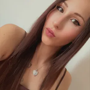 Cerco donna che mi aiuti con le pulizie di casa