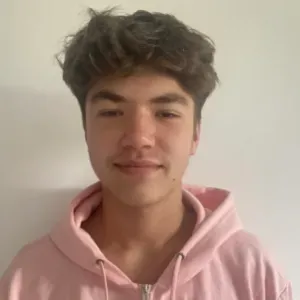 Baby-sitter pour une tranquillité lors de vos sorties 