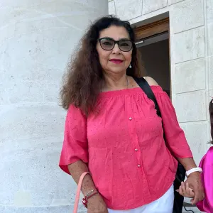 Baby-sitter expérimenté à Genève 