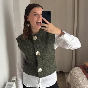 Baby-sitter sur saint Nicolas de Redon/ ville voisine 