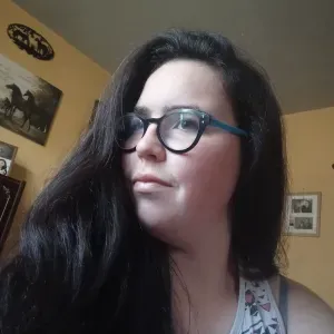 Femme de ménage a la campagne 