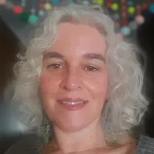 Empregada de limpeza, organização.