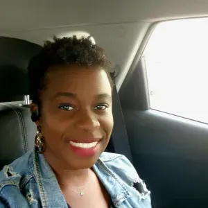 Recherche une baby sitter véhiculée dans le 94