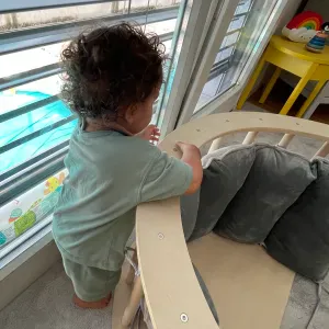 Je cherche baby siter