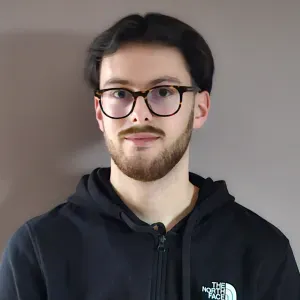 Étudiant pour gardes et aide aux devoirs le soir, Saint-Jory