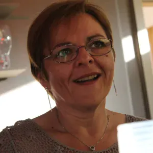 Dame de compagnie aide à domicile