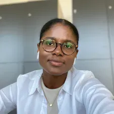 Baby-sitter à Nantes pour vous et votre enfants