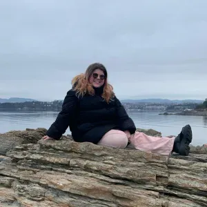 teacher/International student looking for a job!