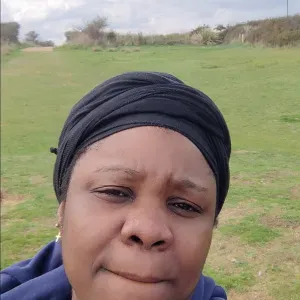 Jeune femme polyvalente pour du ménage et repassage