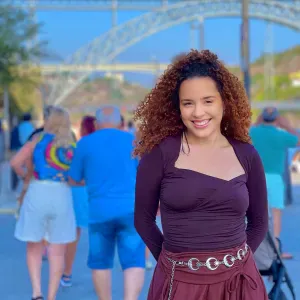 Babysitter experiente Disponivel em Porto