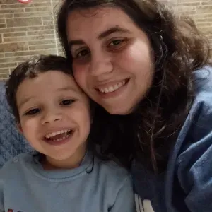 Babysitter com experiência em Nisa 
