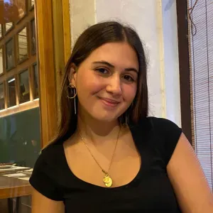 Cuidadora en Sevilla con experiencia. 