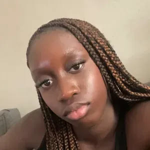 Baby sitter à Paris depuis plus d'1 ans