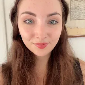 Native English Tutor in Angers & Online