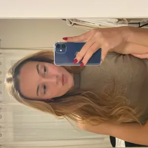 Étudiante à la recherche de ménages sur Le Havre 