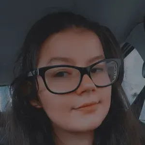 Garde d'animaux sérieuse et disponible immédiatement