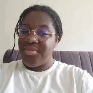 Aide à domicile / garde d'animaux - Etudiante en médecine