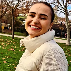 Cuidadora com experiência em Torres vedras