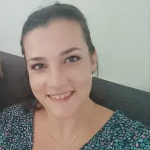 Ménage, Bricolage, cuisine et Garde d'enfants 