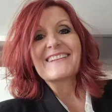 Cherche Aide soignante 