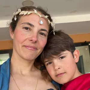 Garde d'enfant à domicile le soir et transport depuis l'écol