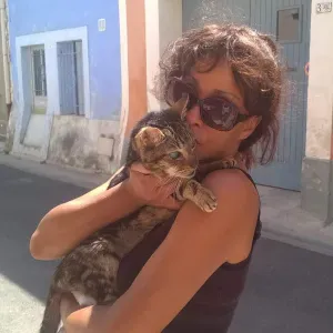 Je recherche une personne Pour nourrir mes chats. 