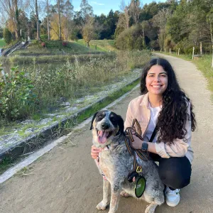 Auxiliar de Veterinária ao cuidado dos seus melhores amigos