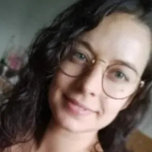 Garde d'enfants confirmés dans le 94260