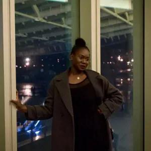 Baby-sitter expérimentée - fiable et attentionnée