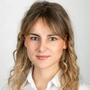 Baby-sitter créative et attentionnée – Paris & alentours