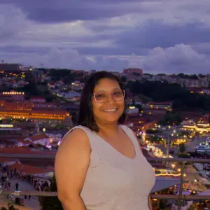 Empregada de limpeza responsavél em  vila nova de gaia
