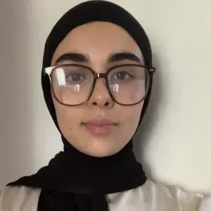 Étudiante à la Sorbonne en Économie