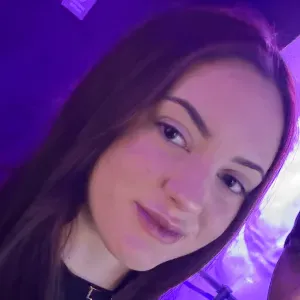 Zuverlässige Putzhilfe bietet Unterstützung im Haushalt