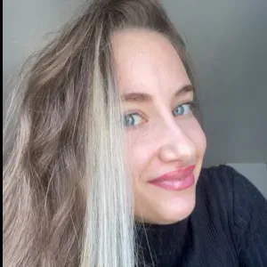 Nounou à domicile recherche un contrat d'environ 25h/s