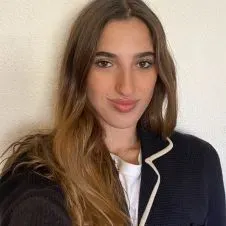 Necesitas que cuide de tus peques??