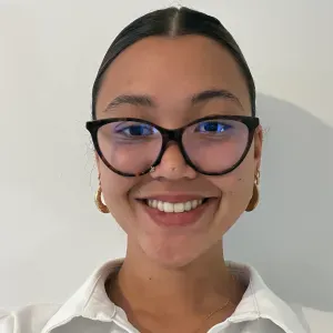 Baby-sitter expérimenté a Nice 