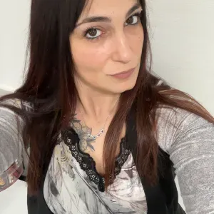 Addetta pulizie Luino e dintorni