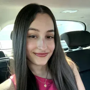 babysitter com experiência no porto 