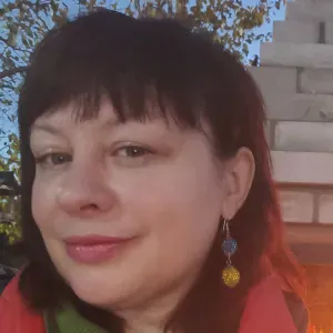 Відповідальна домогосподарка в Парижі!