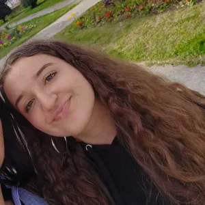 Baby-sitter à la recherche une famille !