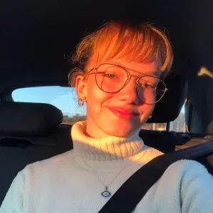  Baby-sitter en devenir, volontaire 