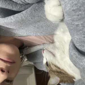 Pet-sitter dans les Hauts-de-Seine 🐾 Fiable & passionnée