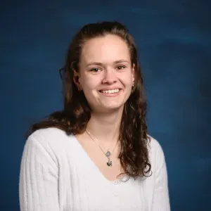 Baby sitter diplômé Auxiliaire de puériculture 